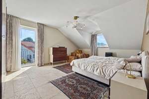 Hochwertiges Einfamilienhaus mit Einliegerwohnung, Praxisfläche und begrenztes Wohnrecht in Gersfeld – Die vollständige Adresse der Immobilie erhältst du vom Anbieter., 36129 Gersfeld (Rhön) – Vorschaubild 10