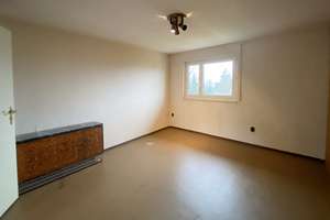 NBG-EIBACH: KOMPLETT SANIERUNGSBEDÜRFTIGES 2-FAMILIEN-REIHENMITTELHAUS OHNE GARAGE IN RUHIGER LAGE – Riedenburger Straße 39, 90451 Röthenbach Ost, Nürnberg – Vorschaubild 31
