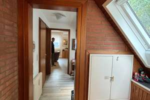 KR-Forstwald, Wunderschöne, ruhige 2,5-Zimmer-Wohnung mit großer Dachterrasse, am Waldrand – Hochbendweg 126, 47804 Forstwald, Krefeld – Vorschaubild 4