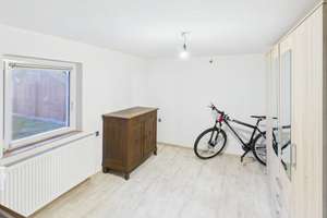 ***Wohnhaus mit zwei Gebäudeteilen in Obersuhl zu verkaufen*** – Die vollständige Adresse der Immobilie erhältst du vom Anbieter., 36208 Wildeck – Vorschaubild 23