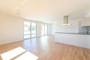 Mehr Raum. Mehr Ausblick. Mehr Zuhause. – Penthouse auf ca. 96 m² - im Erstbezug – Eugen-Bolz-Straße 4/2, 73525 Schwäbisch Gmünd – Vorschaubild 3