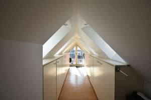 Modernes Altstadtflair! 5-Zi-Maisonette-Penthouse mit EBK & 2 Balkonen – Ratinger Straße 28, 40213 Altstadt, Düsseldorf – Vorschaubild 16