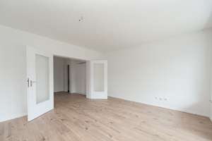 Ruhige 2-Zimmer-Wohnung mit großem Südbalkon in Duisburg-Neudorf-Süd – Waldstraße 97, 47057 Neudorf-Süd, Duisburg – Vorschaubild 3