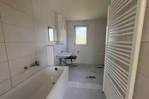 Erstbezug durch Aufstockung - 01.09.2026! Tolle 4-Zimmer-Wohnung mit Terrasse und Blick ins Grüne – Söderblomstr. 7, 90439 Sündersbühl, Nürnberg – Vorschaubild 3