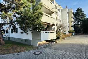 Top-Lage: Moderne 2-Zimmer-Wohnung mit großzügigem Balkon und PKW-Stellplatz – Raifeisenstraße 9, 64342 Seeheim-Jugenheim – Vorschaubild 3
