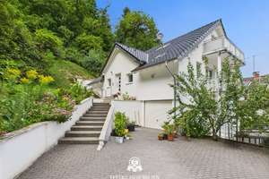 Idyllisches Wohnen in Höhenlage: 
Neuwertiges Einfamilienhaus mit Siebengebirgsblick! – Die vollständige Adresse der Immobilie erhältst du vom Anbieter., 53424 Remagen – Vorschaubild 2
