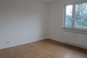 Seltene Gelegenheit  / Attraktives Mehrfamilienhaus  / Provisionsfrei – Einsteinstraße 2, 28309 Sebaldsbrück, Bremen – Vorschaubild 33