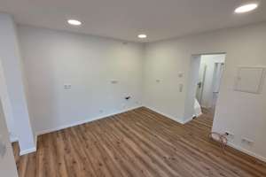 Exklusive, hochwertig sanierte 3-Zimmer-Dachgeschosswohnung mit 2 Balkonen, Fußbodenheizung – Breddebuschhang 2, 45257 Kupferdreh, Essen – Vorschaubild 7