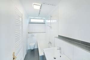 Wohnen auf einer Ebene: Winkelbungalow in solider Nachbarschaft von Vohwinkel – Die vollständige Adresse der Immobilie erhältst du vom Anbieter., 42329 Vohwinkel, Wuppertal – Vorschaubild 13