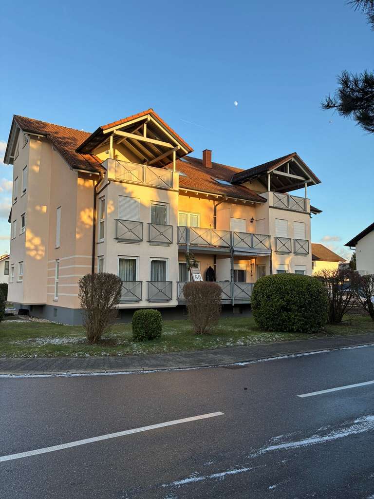 Immobilie in Sinzheim - Charmante 1-Zimmer-Erdgeschosswohnung mit Balkon und Stellplatz in Sinzheim - Bild 0