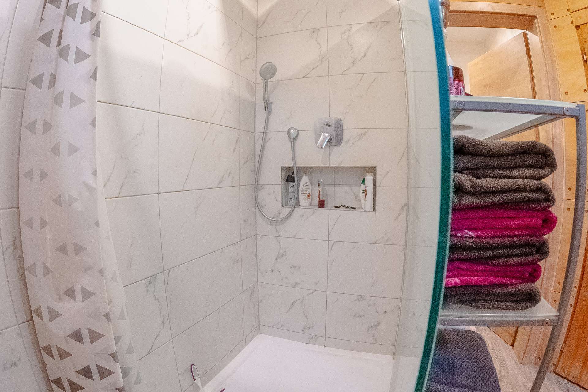 Immobilie in Lemgo - Grünes Paradies-Mehrfamilienhaus mit traumhafter Gartenlandschaft - Bild 2