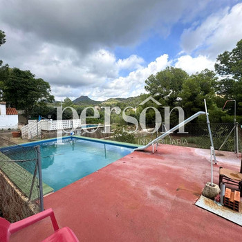 Freistehendes Haus oder Villa zum Verkauf in Polígono