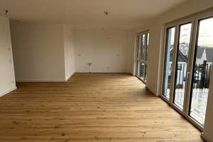 115qm Wohnung mit großem Balkon und Aussicht, Parkett, Fußbodenheizung, Aufzug – Schöne Aussicht 27, 42369 Ronsdorf, Wuppertal – Vorschaubild 22