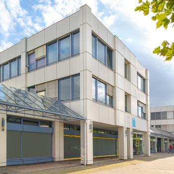 Provisionsfrei ! Helle Büroflächen in zentraler Lage direkt vom Eigentümer