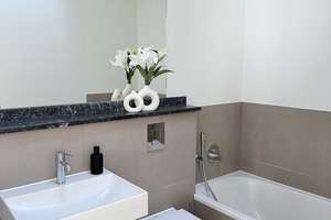 Property thumbnail 13