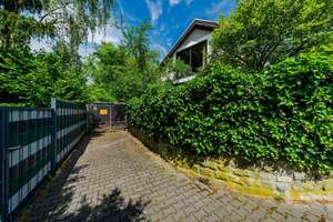 Frankfurt-Dornbusch: Freistehendes & individuelles Zweifamilienhaus! – 60433 Dornbusch, Frankfurt am Main – Vorschaubild 17