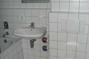 2 Zweiraum WE jeweils mit Balkon, PkW- Stellpl. und TG- Stelllpl. sowie Lift zu verkaufen!!! – Bayreuther Straße 8 - 10, 9130 Sonnenberg, Chemnitz – Vorschaubild 14