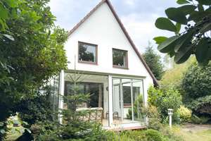 Einfamilienhaus im Grünen von Rellingen – Die vollständige Adresse der Immobilie erhältst du vom Anbieter., 25462 Tangstedt – Vorschaubild 1