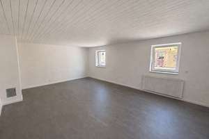 So fühlt sich Zuhause an - stilvoll modernisierte 2 Zimmer-ETW mit Außenstellplatz! – Die vollständige Adresse der Immobilie erhältst du vom Anbieter., 72818 Trochtelfingen – Vorschaubild 2