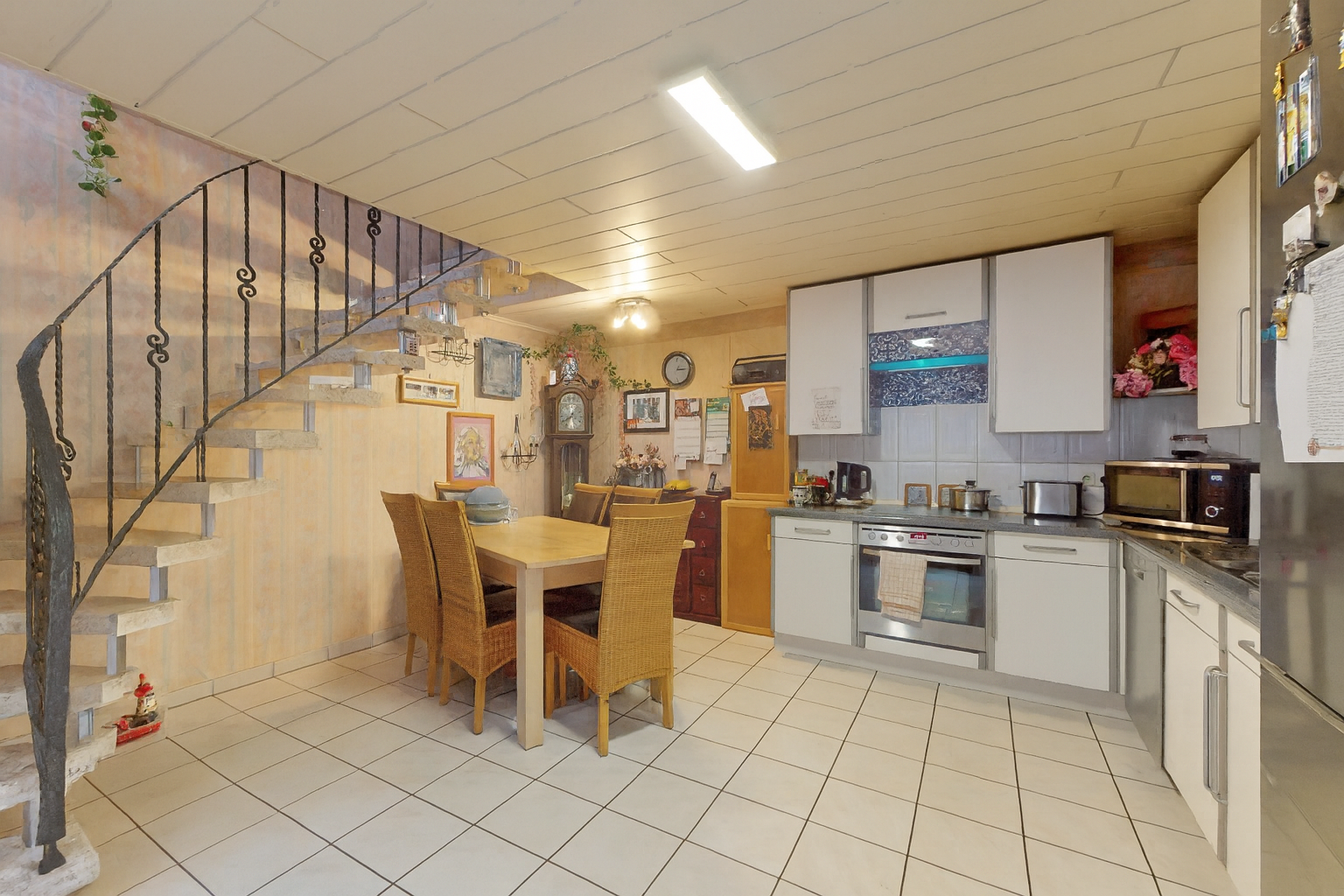 Immobilie in Eckelsheim - Bestandshaus mit Charme und bezugsfertigem Anbau: ein Zuhause mit Potenzial und attraktivem Preis - Bild 4