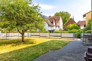 Hanau Alt-Kesselstadt: Gemütliche 4-Zimmer-Altbau-Wohnung in ruhiger und beliebter Wohnlage – Die vollständige Adresse der Immobilie erhältst du vom Anbieter., 63454 Kesselstadt, Hanau – Vorschaubild 3