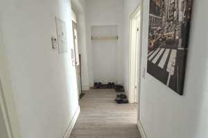 Moderne Altbauwohnung mit zwei Balkonen und Einbauküche – Zietenring 17, 65195 Wiesbaden – Vorschaubild 4