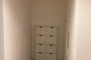 Stilvolle 2-Zimmer-Wohnung mit großer Wohnküche & grünem Balkon – Hannover – Vorschaubild 8