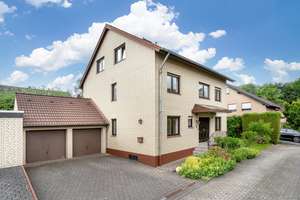 Bielefeld-Stieghorst: ZFH | Sackgassenlage 
ca. 174 m² Wfl. + ca. 58 m² ausgebaute Nutzfläche im DG – Die vollständige Adresse der Immobilie erhältst du vom Anbieter., 33605 Stieghorst, Bielefeld – Vorschaubild 3