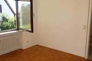 schöne und ruhig gelegene Doppelhaushälfte mit Garten, Terrasse und Balkon – Die vollständige Adresse der Immobilie erhältst du vom Anbieter., 86497 Horgau – Vorschaubild 13