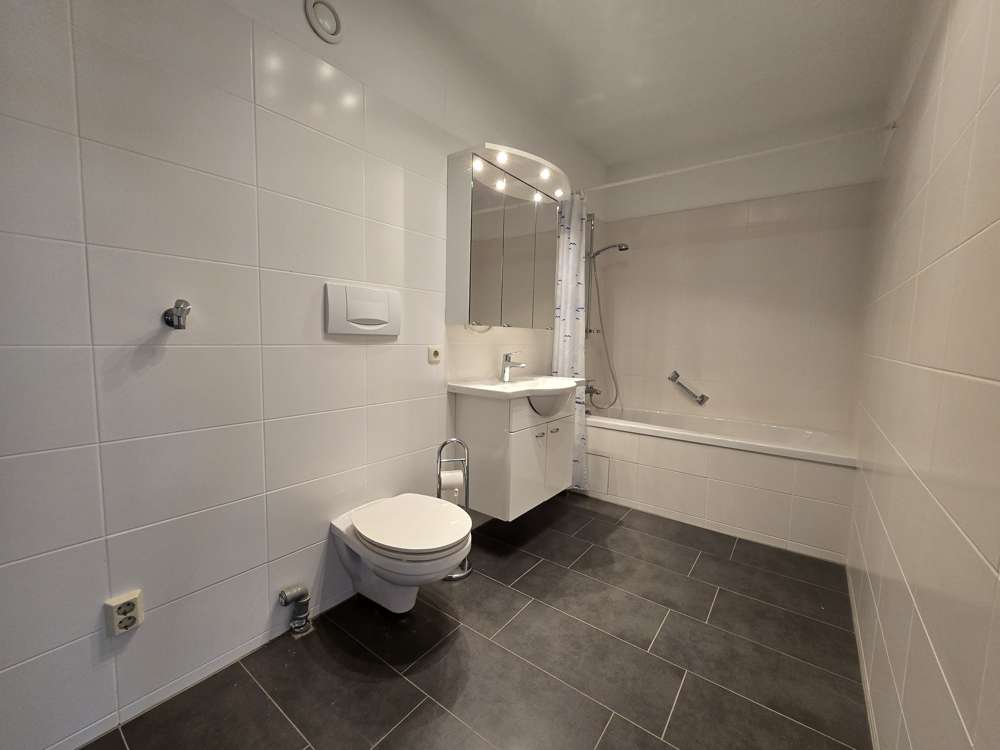 Immobilie in Bischofsheim - Helle großzügige 3,5 Zimmerwohnung, familienfreundlich wohnen - Bild 5