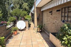 Krefeld-Stadtwald: komfortable 6-Zimmer-Wohnung mit großen Terrassenflächen in ruhiger Lage – Die vollständige Adresse der Immobilie erhältst du vom Anbieter., 47803 Cracau, Krefeld – Vorschaubild 7