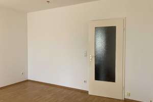 Moderne 3-Zimmer-Wohnung mit Balkon in ruhiger Lage von Bochum – mit Einbauküche! – Alleestraße 65, 44793 Kruppwerke, Bochum – Vorschaubild 9