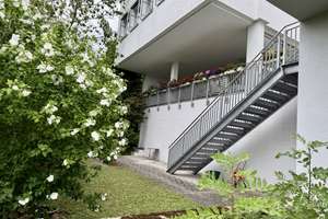 Wohnen in seiner schönsten Form - Freies Haus mit 3 Etagen, eigenem Garten, 2 Terrassen & Weitblick – Die vollständige Adresse der Immobilie erhältst du vom Anbieter., 94327 Bogen – Vorschaubild 3