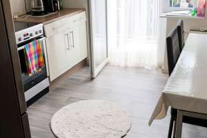 Helle 3-Zimmer-Wohnung mit zwei Schlafzimmern und Balkon