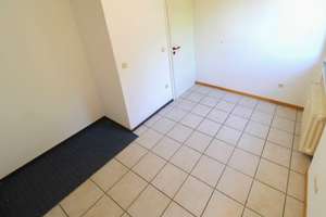 Helle 4-Zimmerwohnung mit Balkon in ruhiger Lage in Mönchengladbach-Wickrath – Die vollständige Adresse der Immobilie erhältst du vom Anbieter., 41189 Wickrath-Mitte, Mönchengladbach – Vorschaubild 6