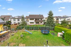 Neuer Preis! Geschmackvoll saniertes Einfamilienhaus mit Traumgarten in Rheinbacher Toplage – Die vollständige Adresse der Immobilie erhältst du vom Anbieter., 53359 Rheinbach – Vorschaubild 53
