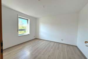 Wohnung mit Süd-Balkon in zentraler Lage im Straßenbahnbereich – Die vollständige Adresse der Immobilie erhältst du vom Anbieter., 86154 Oberhausen-Süd, Augsburg – Vorschaubild 4