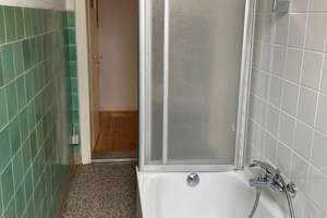 Helle großzügig geschnittene 2 Zimmer Altbauwohnung auf 65 qm in schöner Lage in der List. – Goebenstraße 34, 30163 List, Hannover – Vorschaubild 8