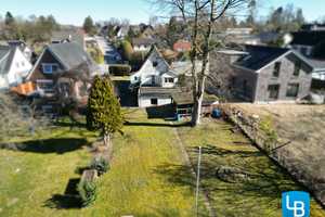 Für Profis: Sanierungsbedürftiges Haus wartet darauf, in neuem Glanz zu erstrahlen – Kiel – Vorschaubild 4