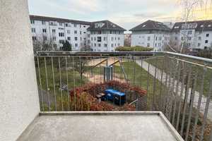 NUR mit WBS 100/140 für 3 Räume - Familienwohnung mit Wannenbad! – Münchehagenstraße 28, 13125 Berlin – Vorschaubild 2