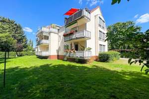 ++ Freie 3-Raum-Wohnung mit Balkon & Carport-Stellplatz in grüner Lage Leipzigs ++