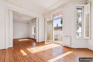 Rarität im Treppenviertel: Altbau-Bel-Etage mit zwei Balkonen und wunderschönem Elbblick – Die vollständige Adresse der Immobilie erhältst du vom Anbieter., 22587 Blankenese, Hamburg – Vorschaubild 2