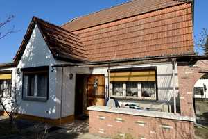 MEGA KAUFPREIS | Massives EINFAMILIENHAUS mit POOL zum sanieren und modernisieren- PROVISIONSFREI! – Barnim (Kreis) – Vorschaubild 2