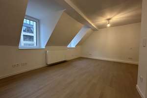 Modernisierte Altbauwohnung in bester Innenstadtlage! – Die vollständige Adresse der Immobilie erhältst du vom Anbieter., 76133 Innenstadt-West, Karlsruhe – Vorschaubild 10