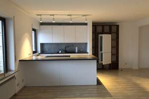 Moderne Dreizimmerwohnung mit Sonnenbalkon und Tiefgaragenstellplatz in Top-Wohnlage Bonn-Endenich! – Die vollständige Adresse der Immobilie erhältst du vom Anbieter., 53121 Endenich, Bonn – Vorschaubild 4