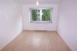 3 Zimmer Whg mit großem 18qm Südbalkon, Nähe Theresienwiese, Bad m Fenster-- LEER – Lindwurmstr 123, 80337 Am Schlachthof, München – Vorschaubild 3