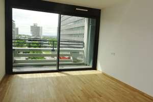 Modern & Charmant: 2 Zimmer + Süd-West-Balkon, Einbauküche, Neubauausstattung, Walk-In-Dusche,Aufzug – 60528 Niederrad, Frankfurt am Main – Vorschaubild 6