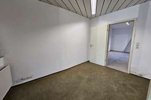 Anlageobjekt - Drei Wohneinheiten & eine Gewerbefläche in zentraler Lage von Bremen-Blumenthal – Die vollständige Adresse der Immobilie erhältst du vom Anbieter., 28779 Blumenthal (Ortsteil), Bremen – Vorschaubild 7