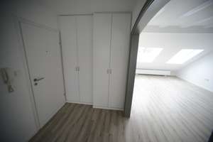 Wunderschöne Dachgeschosswohnung in bester Lage in Pempelfort! – 40211 Pempelfort, Düsseldorf – Vorschaubild 5