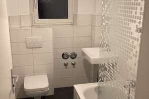 Moderne 2-Zimmer-Wohnung mit Balkon und neuer Einbauküche – Scapinellistr. 4, 81241 Pasing, München – Vorschaubild 4